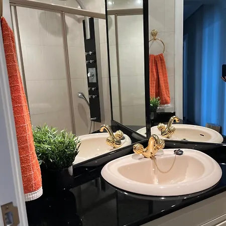 Apartamento Primera Linea Playa Riazor Corunha