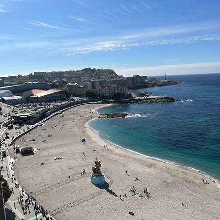 Primera Linea Playa Riazor Apartment *
